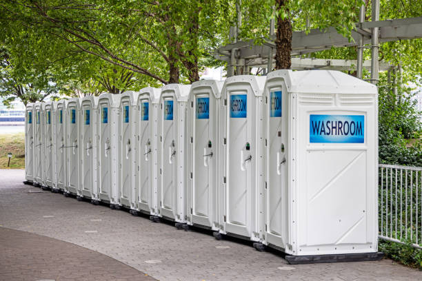Portable Toilet Options We Offer in Six Mile, SC